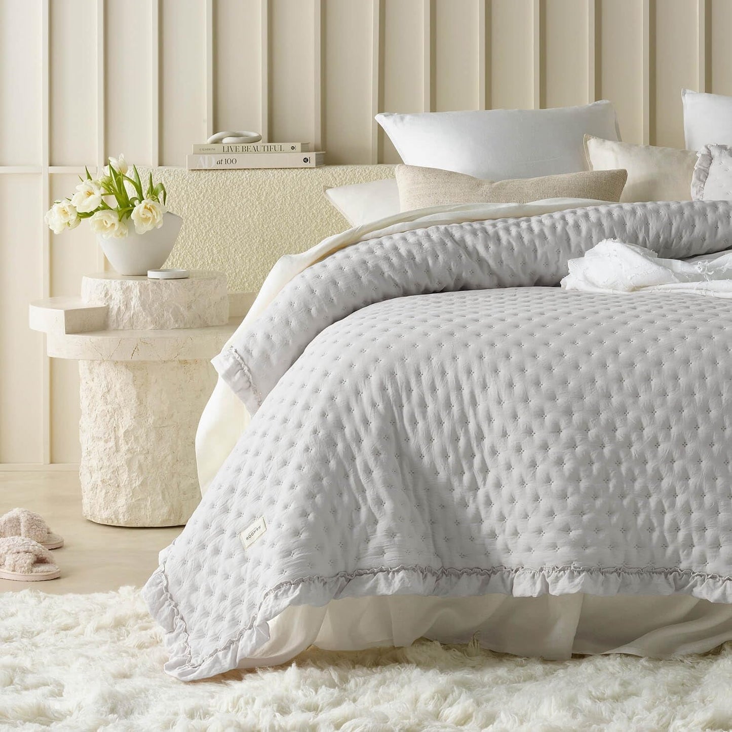 Molly Elegancka narzuta na łóżko w kolorze pudrowego różu 170 x 210 cm Wszechstronna narzuta na łóżko lub sofę Narzuta na łóżko i sofę Styl koca Idealny jako narzuta Łóżka i koce Besuche den ROOM99-Store Jasnoszary 240X260