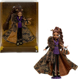 Monster High Doll House of Wolves Clawdeen Wolf Figurka kolekcjonerska z żakardowym płaszczem ze sztucznego futra Fioletowa kurtka Sukienka Złote spodnie i akcesoria JDR66