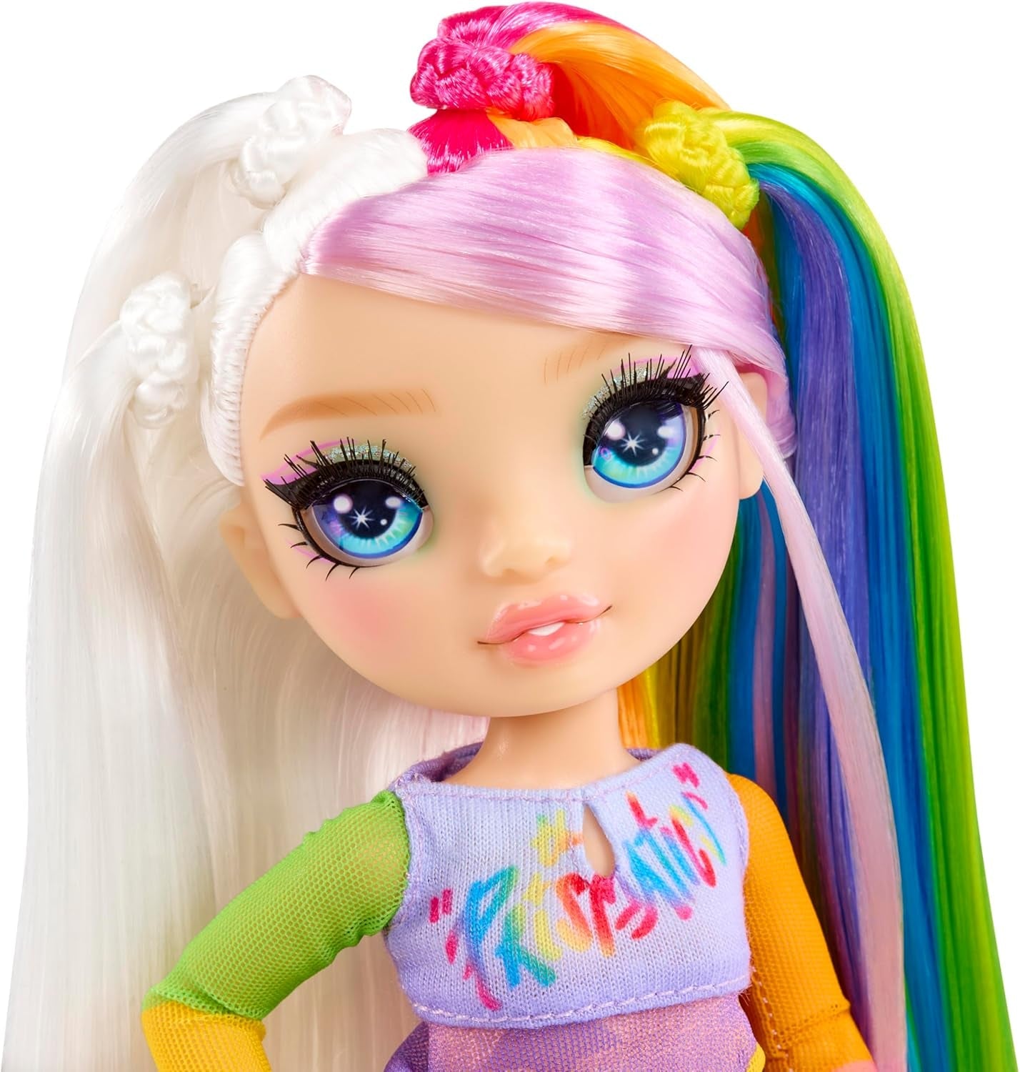 Zespół Rainbow High Junior High Rock Band – Amaya, kolory tęczy – lalka modowa 23 cm z klawiaturą, konfigurowalna za pomocą naklejek, ruchoma, urocza zabawka dla dzieci w wieku od 4 lat