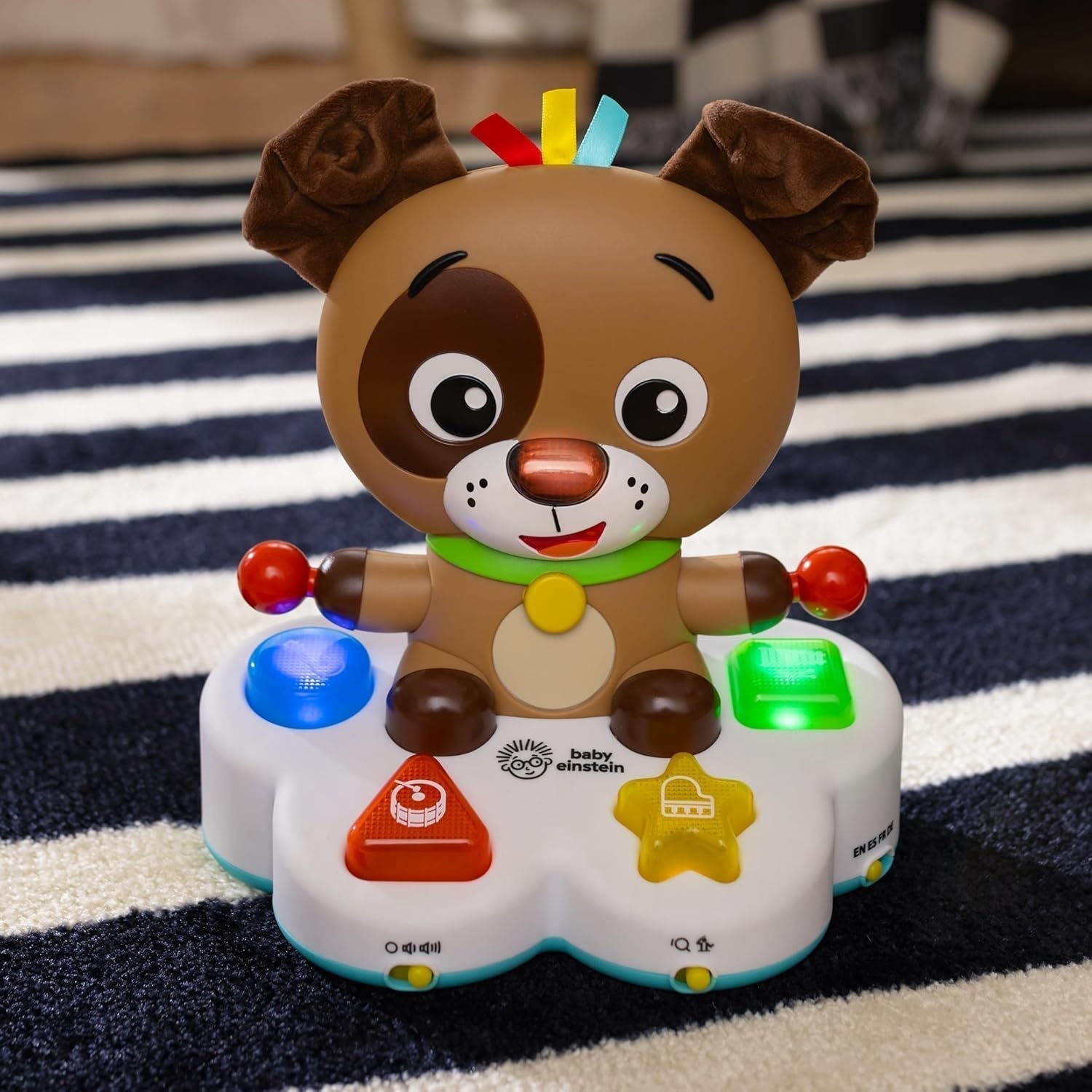 Baby Einstein, Drum & Learn Dean Muzyczna zabawka edukacyjna – multisensoryczna zabawka dla dziecka, 2 tryby gry, kolory, kształty i instrumenty, ponad 50 dźwięków, zabawki dla dzieci od 6 miesiąca życia Naty Shop