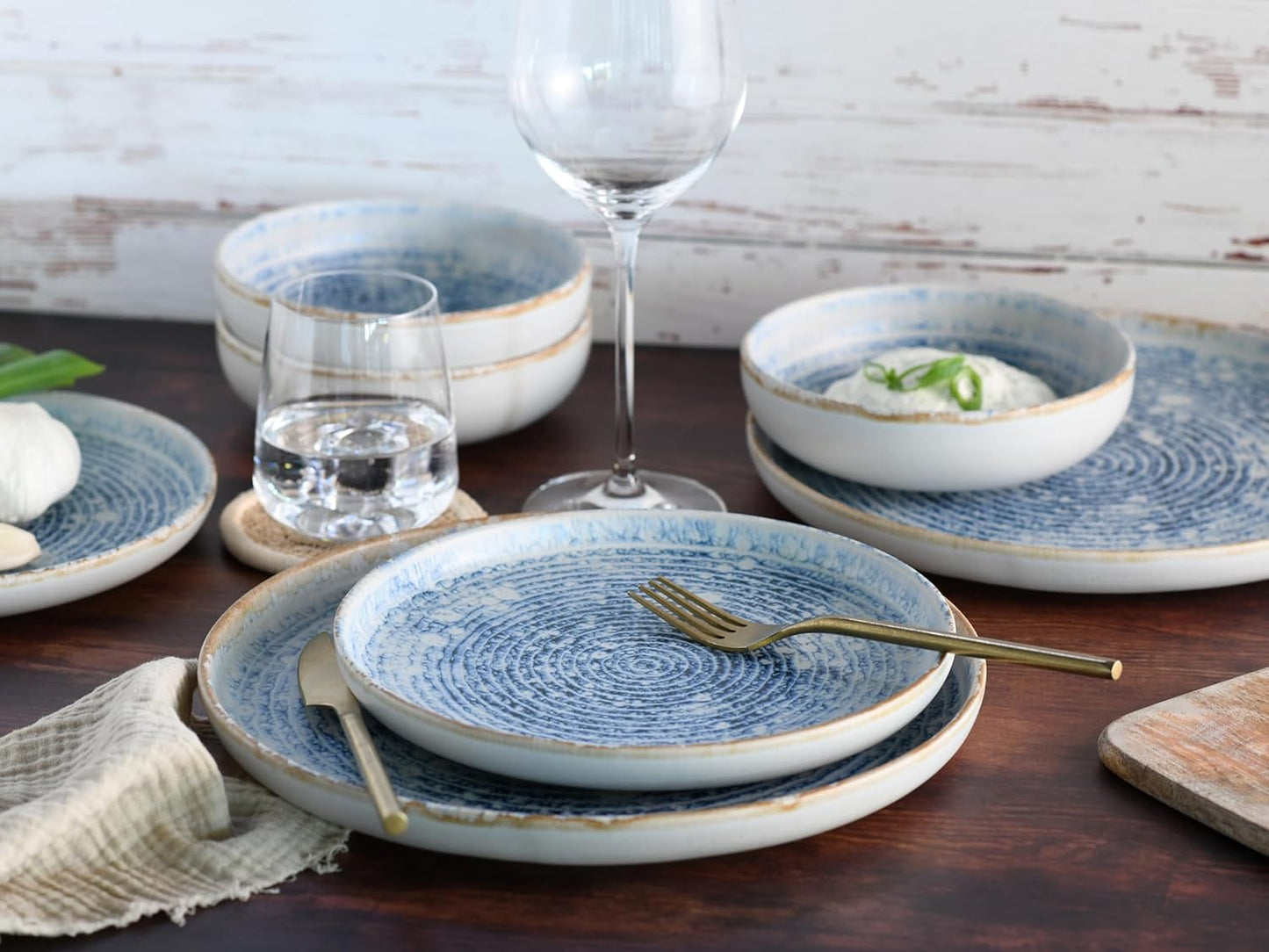 CreaTable, 21652, seria Uno Mykonos, 12-częściowy zestaw naczyń obiadowych, zestaw talerzy porcelanowych, można myć w zmywarce i używać w kuchence mikrofalowej, wyprodukowano w Portugalii