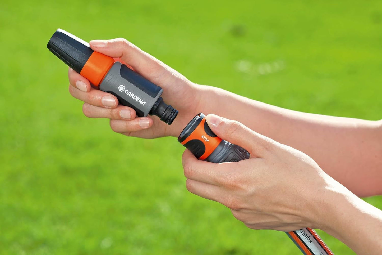 Gardena Zestaw natryskowy do węży 13 mm (1/2 cala) i 15 mm (5/8 cala): Zestaw natryskowy do czyszczenia z Aquastopem do szybkiej wymiany przyłącza (18288-20)