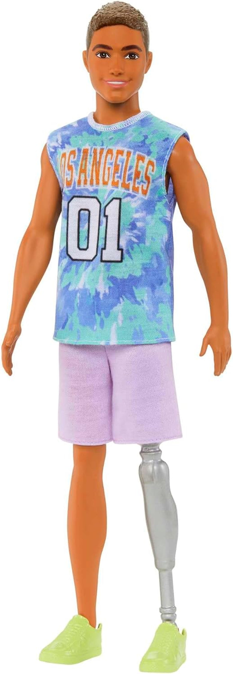 Lalka Barbie Ken Fashionistas - koszulka z nadrukiem kaktusów i palm, białe spodenki i tenisówki, idealna na przygody z przyjaciółmi i spacery po mieście, w wieku od 3 lat, HJT10 Naty Shop Los Angeles Ken Dolls