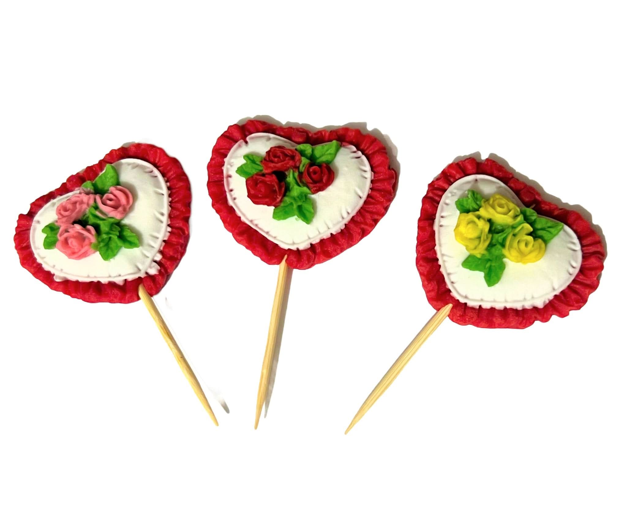 Dekoracja cukrowa jadalna, serduszka z różami. Ozdoby ze sklepu Sugar Paste Nati