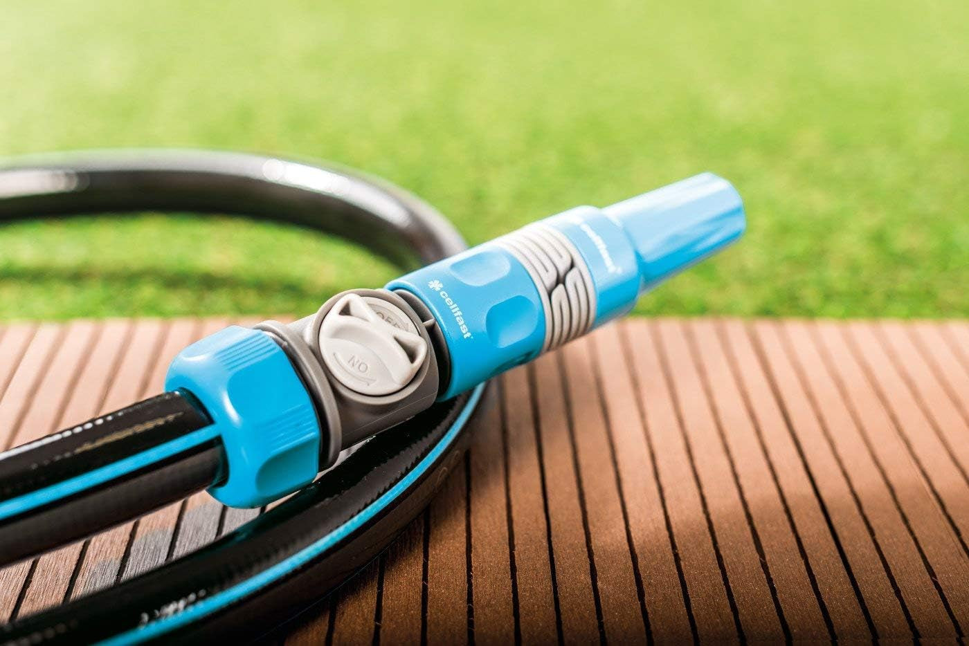Szybkozłącze Cellfast z zaworem CellPRO 3/4", łatwe w regulacji, ergonomiczna konstrukcja, tworzywo PC/ABS, wysoka jakość, 52-331, niebieskie