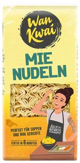 Makaron Wan Kwai Mie 250g: Wszechstronny do zup i dań z woka, szybko przygotowany w 6 minut, odkryj smak kuchni azjatyckiej i skorzystaj z wysokiej jakości składników.