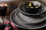 MĘSER 934073 Niara Organic Series Nowoczesny 4-osobowy zestaw obiadowy o ekscytującym wyglądzie vintage, 16-częściowy serwis łączony ze specjalną kombinacją czarno-brązowej glazury, kamionka