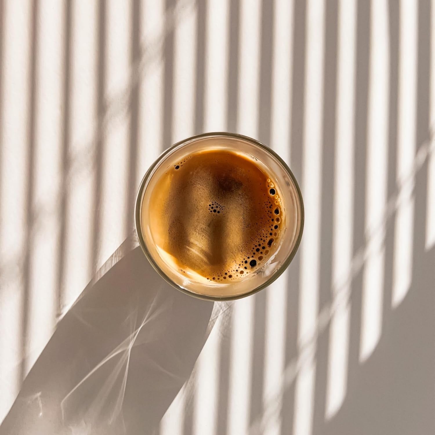 Melitta BellaCrema La Crema gemahlener Röstkaffee in Kaffee-Pads 10 x 16 saszetek, Kaffeepads für Pad-Machine, medium Röstung, geröstet in Deutschland, Stärke 3, im Tray