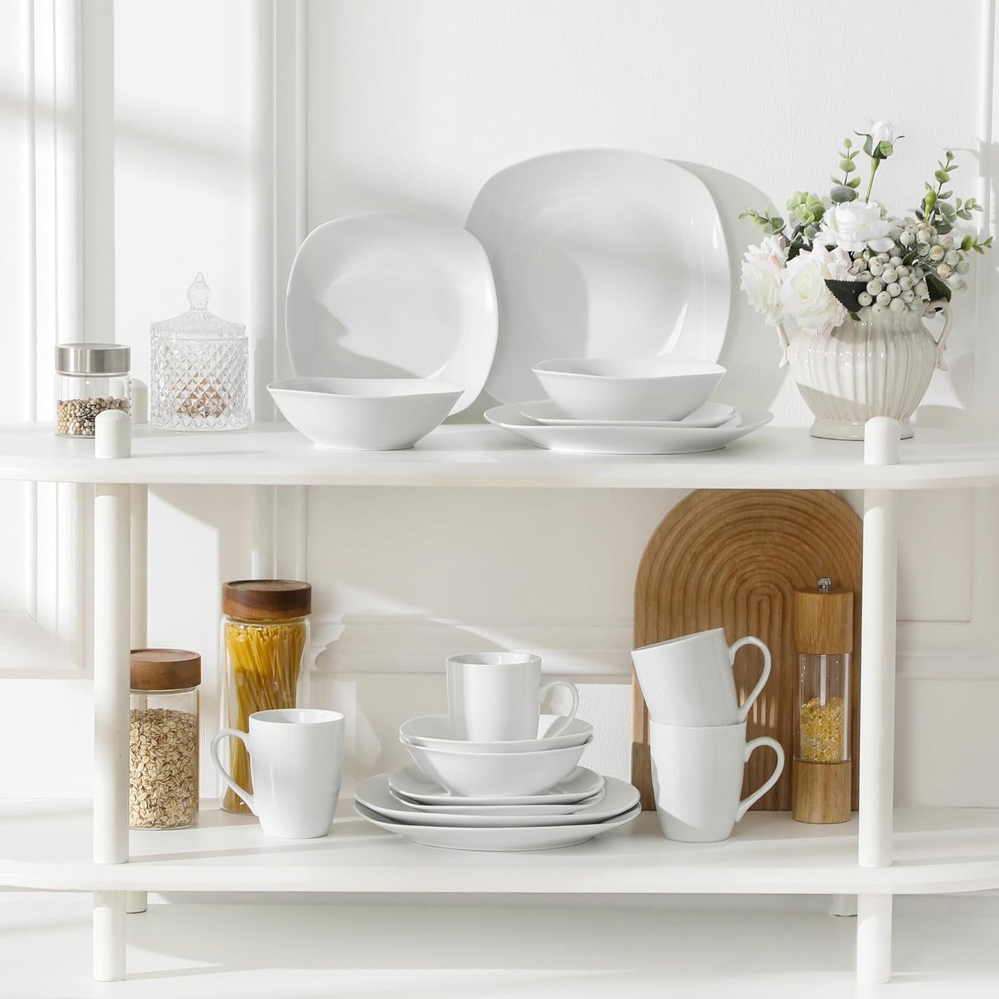Zestaw naczyń obiadowych MALACASA na 4 osoby, 16-częściowa zastawa stołowa z białej porcelany, nowoczesny zestaw naczyń obiadowych z 4 talerzami obiadowymi, talerze deserowe, talerze i filiżanki Suma, seria ELISA