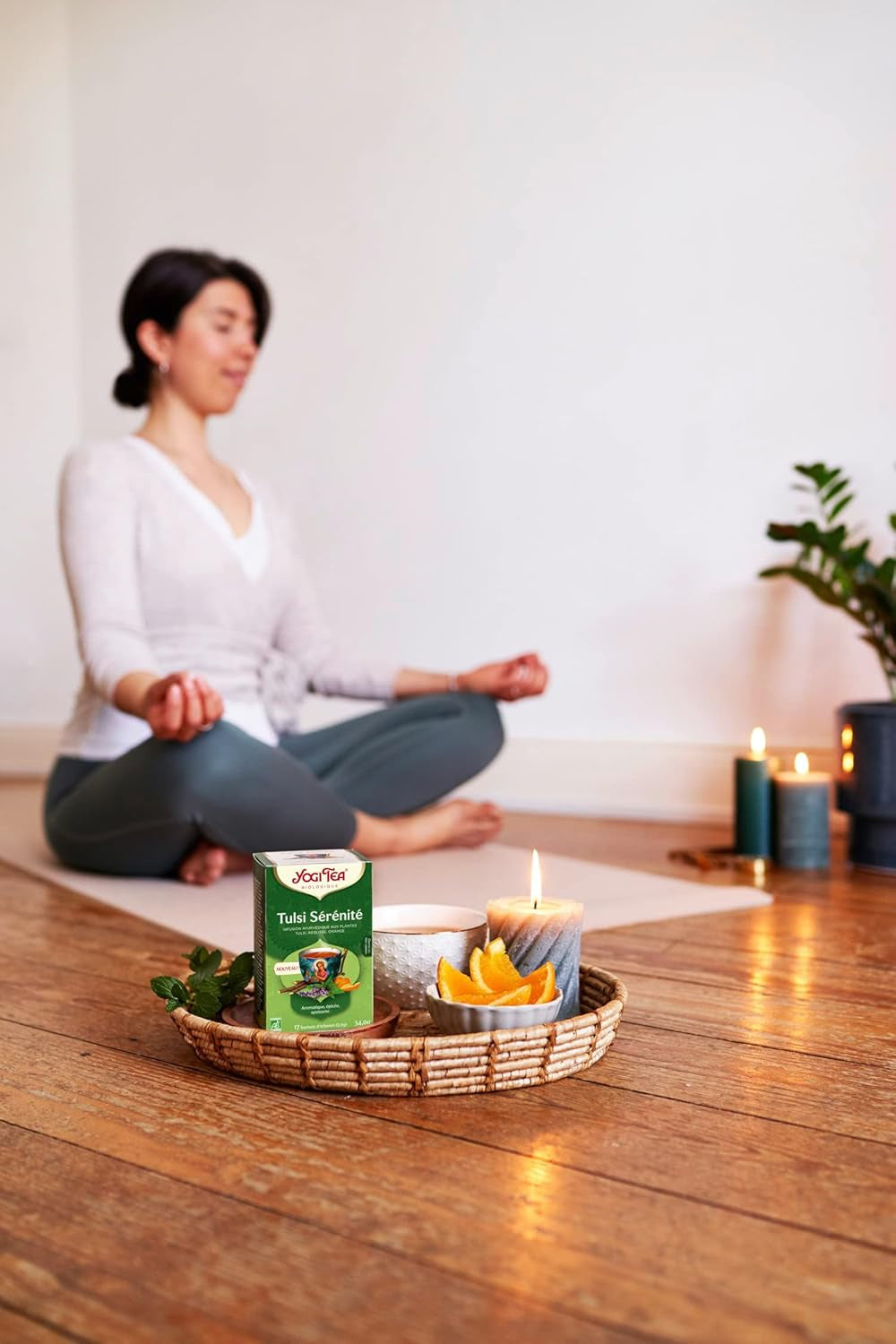 Herbata Yogi - Tulsi Serenity, ajurwedyjska herbata ziołowa, bez kofeiny, mieszanka Tulsi - Święta bazylia, lukrecja i pomarańcza, herbata Yogi, 6 opakowań, 6 x 17 torebek na herbatę (102 torebek na herbatę)