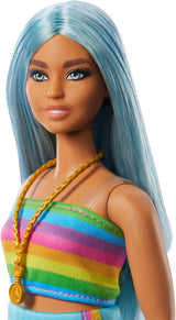 Lalka Barbie Fashionistas nr. 218 z długimi niebieskimi włosami, tęczową bluzką i turkusową spódnicą, lalka kolekcjonerska z okazji 65. rocznicy, HRH16