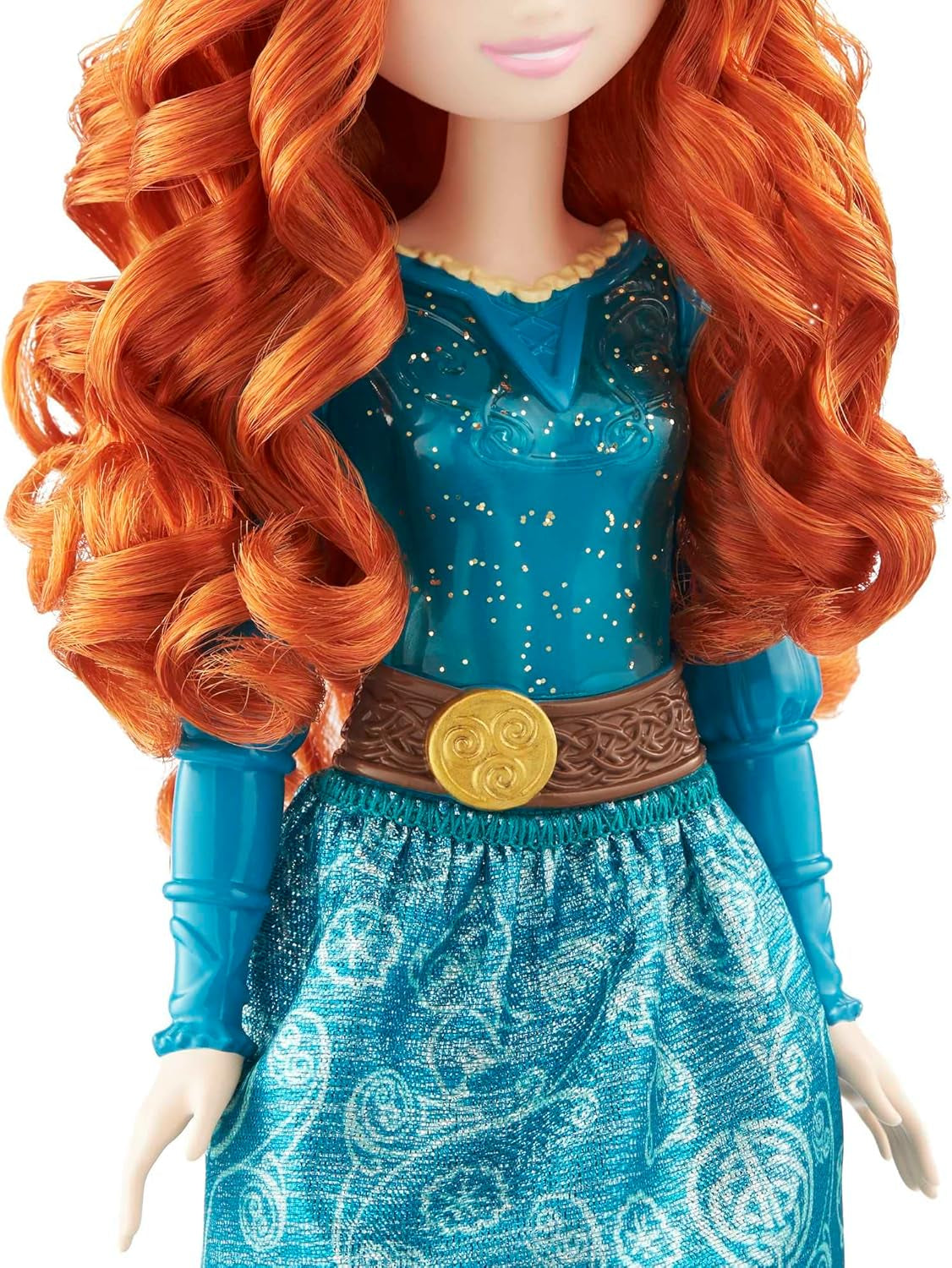 Mattel Disney Princess Zabawka Merida Ręcznie robiona lalka ze świecącymi ubraniami i akcesoriami Zainspirowana filmem Disneya i Pixara Prezent dla dzieci HLW13