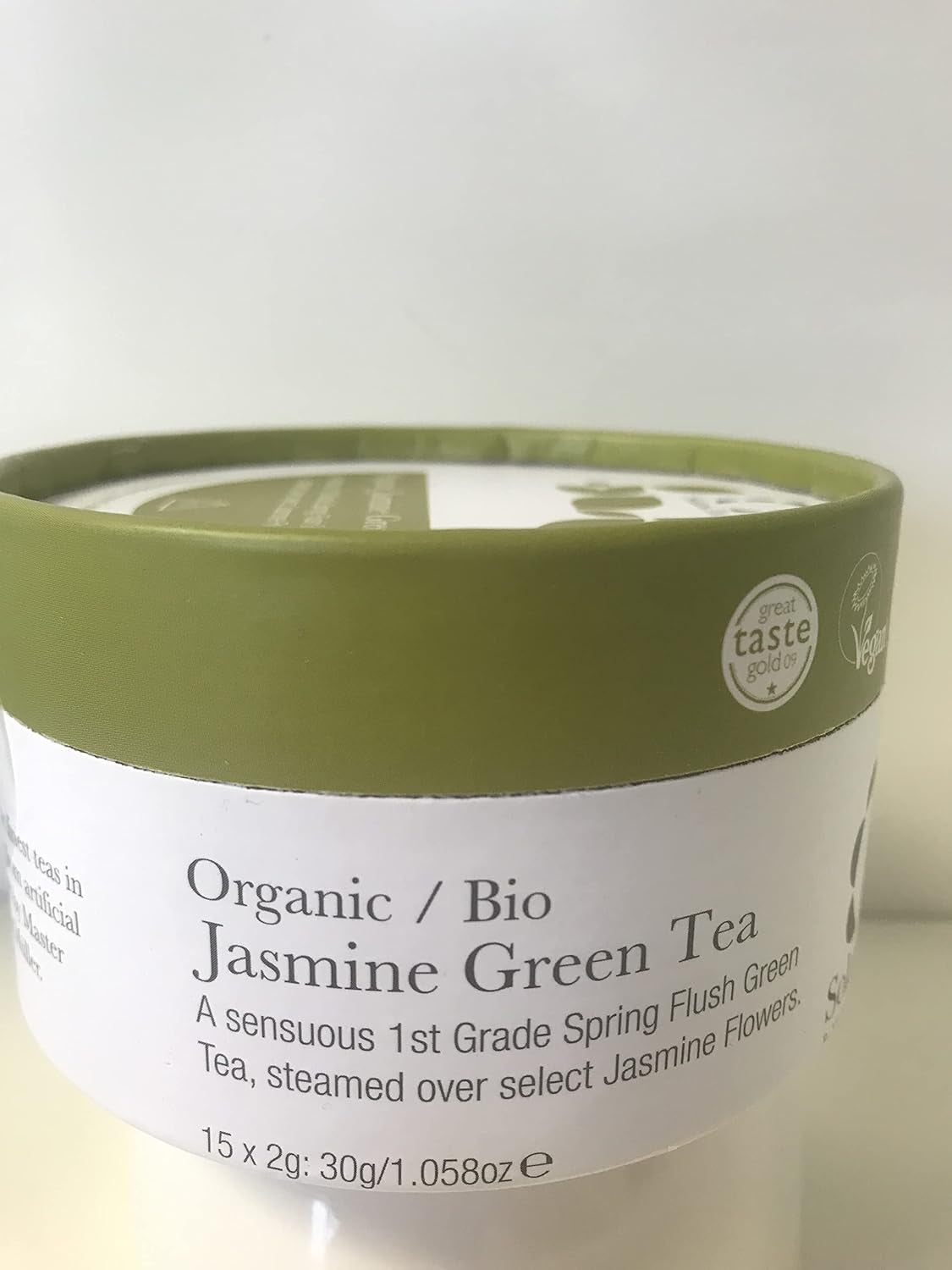 Organiczna zielona herbata jaśminowa 15 jedwabnych torebek z herbatą 1 opakowanie (1 x 30 g)