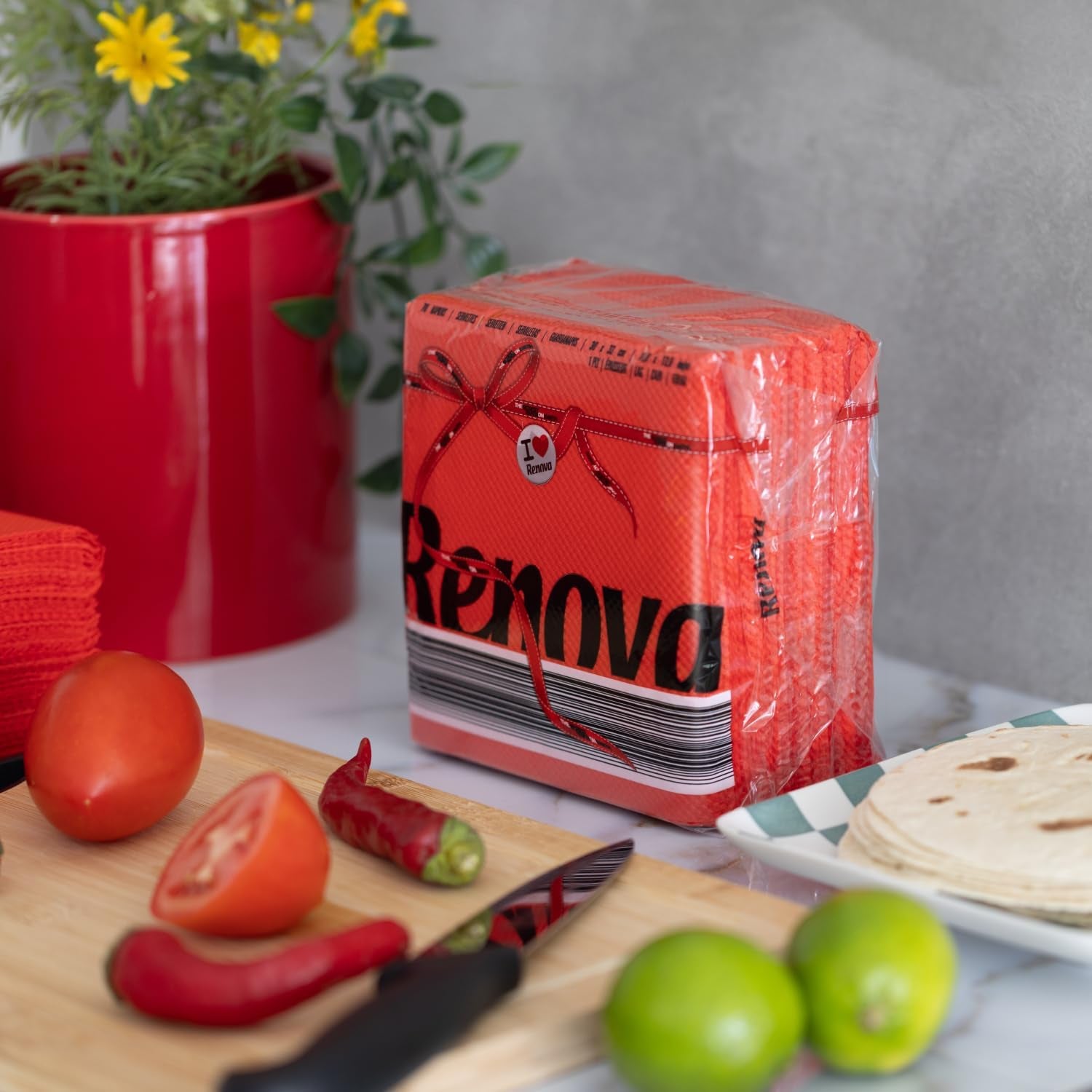 Serwetki papierowe Renova, czerwona czerwona etykieta - 70 serwetek