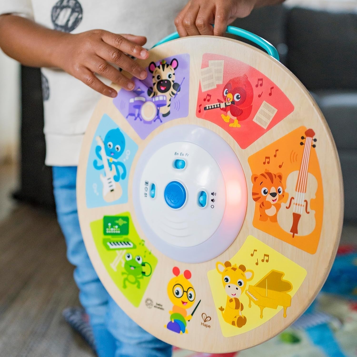 Mały Einstein, Hape, Cal's Smart Sounds Symphony Magic Touch Drewniana elektroniczna zabawka aktywna w 3 językach (angielskim, francuskim i hiszpańskim), 3 tryby, od 6 miesiąca życia Zabawki dla dzieci Naty Shop