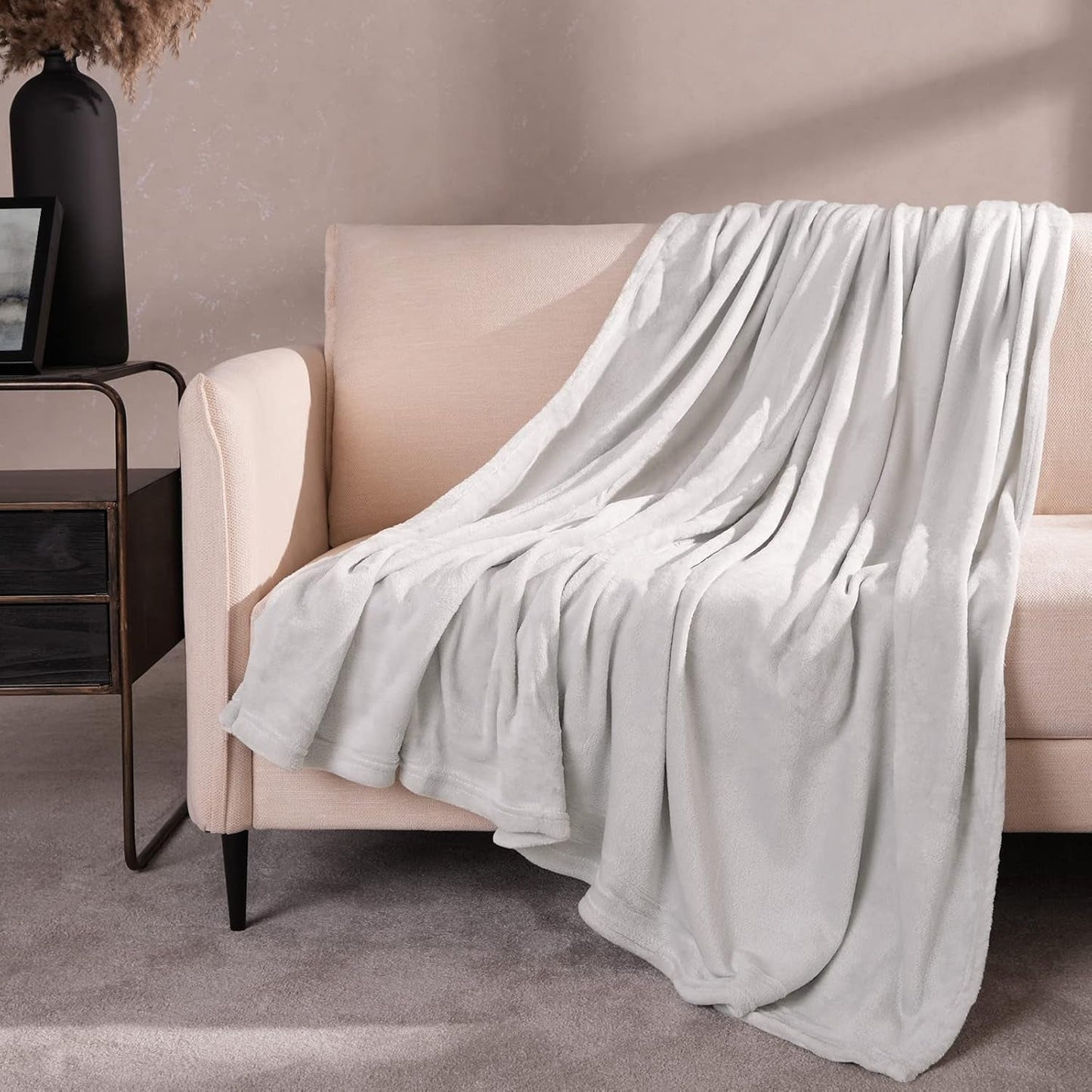 Narzuta z ultra miękkiego polaru Brentford, srebrnoszara, duża podwójna - 150 x 200 cm Łóżka i koce Beuche den Brentfords-Store