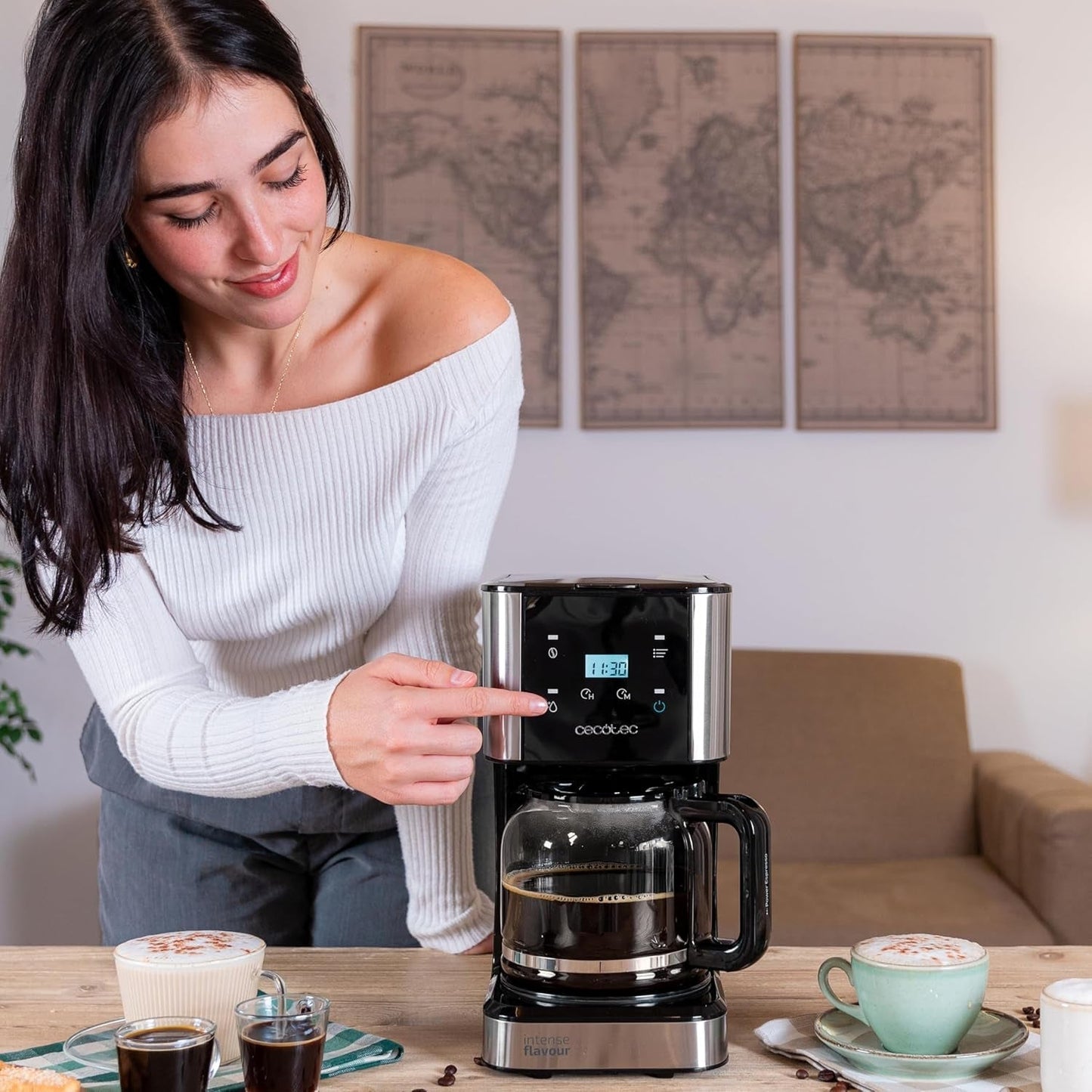 Espresso z filtrem Cecotec Coffee 66 Drop and Touch, moc 950 W, 1,5 L, 12 filiżanek, ekran dotykowy, szklana karafka, timer 24-godzinny, 6 przełączników, filtr siatkowy wielokrotnego użytku