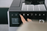 Melitta CI Touch - W pełni automatyczny ekspres do kawy z systemem mlecznym, ekspres ze zintegrowanym młynkiem do kawy i spieniaczem do mleka, m.in. do espresso lub cappuccino, srebrny