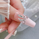 Luxus Rosa Diamant Nagel Charms 3D Butterfly Nail Art Charms Kokarda Charms do paznokci Y2K Heart Charms Nägel Zubehör Schmetterling Herz Schleife Nageldesign Edelsteine ​​​​Strasssteine ​​Glitzersteine ​​​​Nagelschmuck