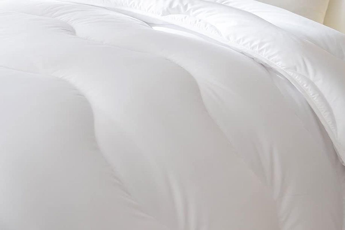 Abeil Thermofill Ultra ciepła kołdra 220X240 cm biała Kołdry i kołdry Naty Shop