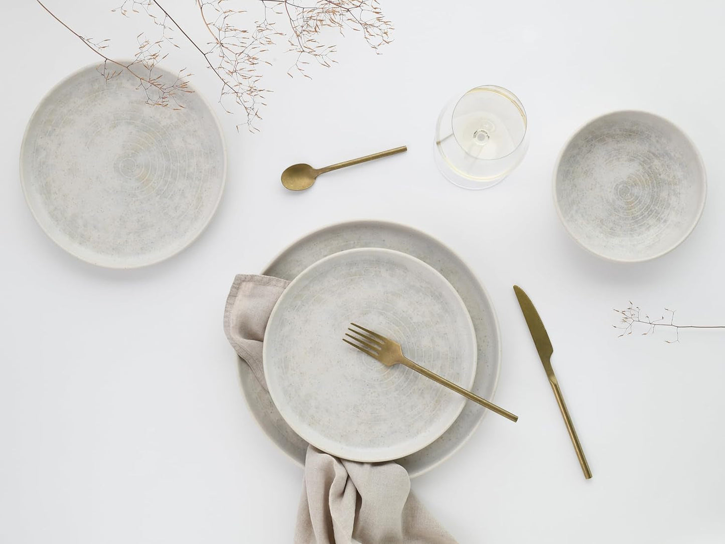CreaTable, 23714, seria Uno Athena, 12-częściowy zestaw naczyń obiadowych dla 4 osób, zestaw talerzy porcelanowych, można myć w zmywarce i używać w kuchence mikrofalowej, wyprodukowano w Portugalii