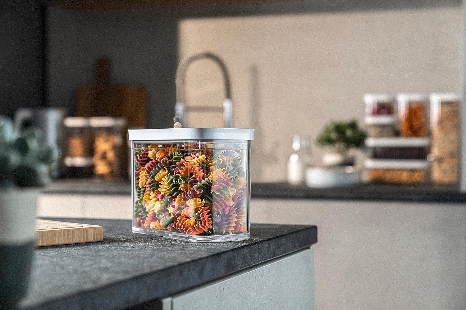 Pudełko ZWILLING FRESH & SAVE CUBE, rozmiar 2M, modułowe pudełko do przechowywania z możliwością sztaplowania, hermetyczne i opróżniane miejsce do przechowywania, można myć w zmywarce, przezroczyste pudełka do przechowywania żywności Naty Shop