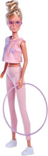 Simba 105733619 - Steffi Love Hula Hoop, zabawka lalka ze strojem sportowym, hula hop i funkcją mechaniczną, 29 cm, wiek 3+