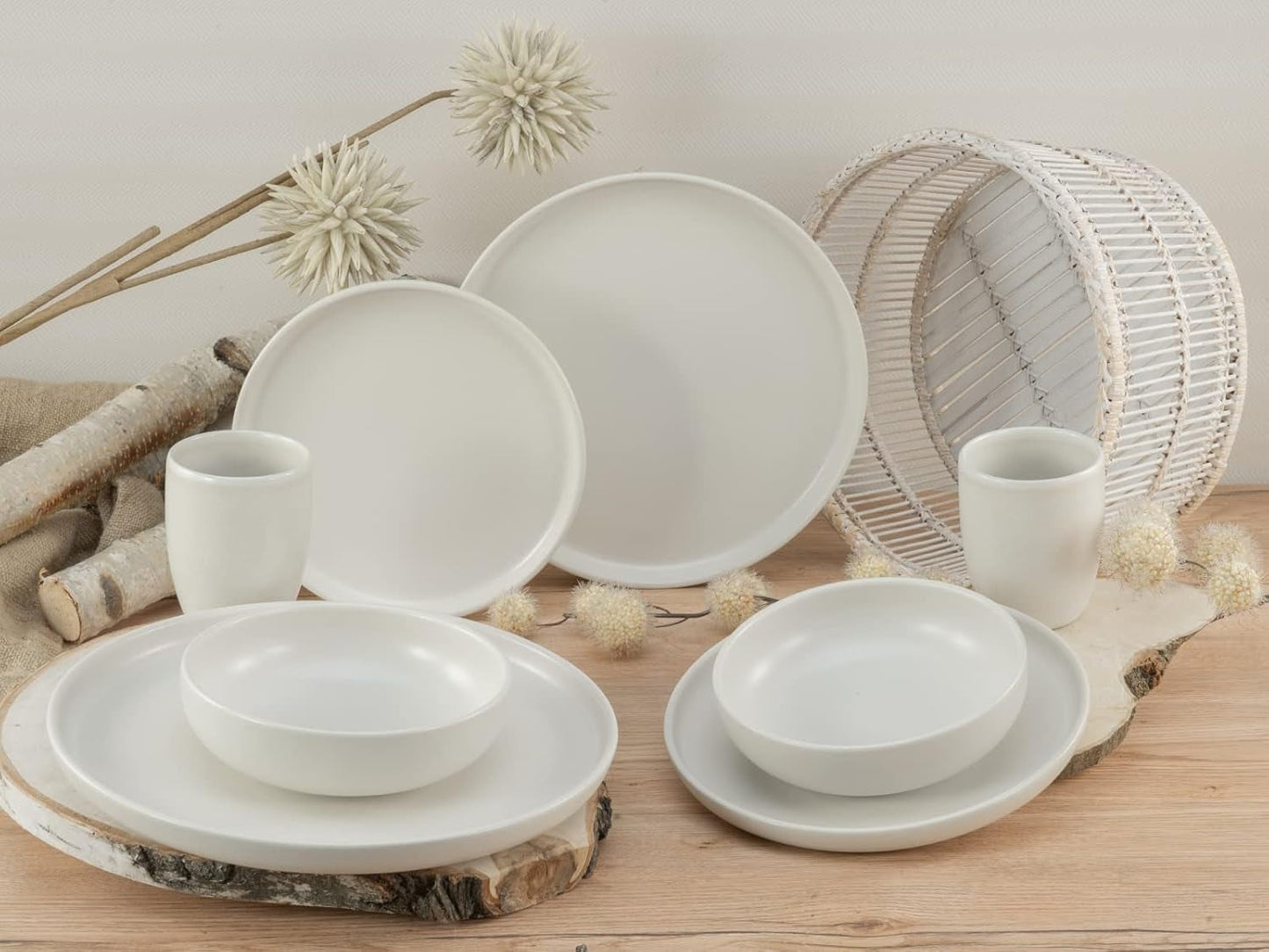 CreaTable, 33065, Żółto-biały zestaw obiadowy z serii Uno, 12 szt., Zestaw talerzy porcelanowych, Można myć w zmywarce i używać w kuchence mikrofalowej, Wyprodukowano w Portugalii