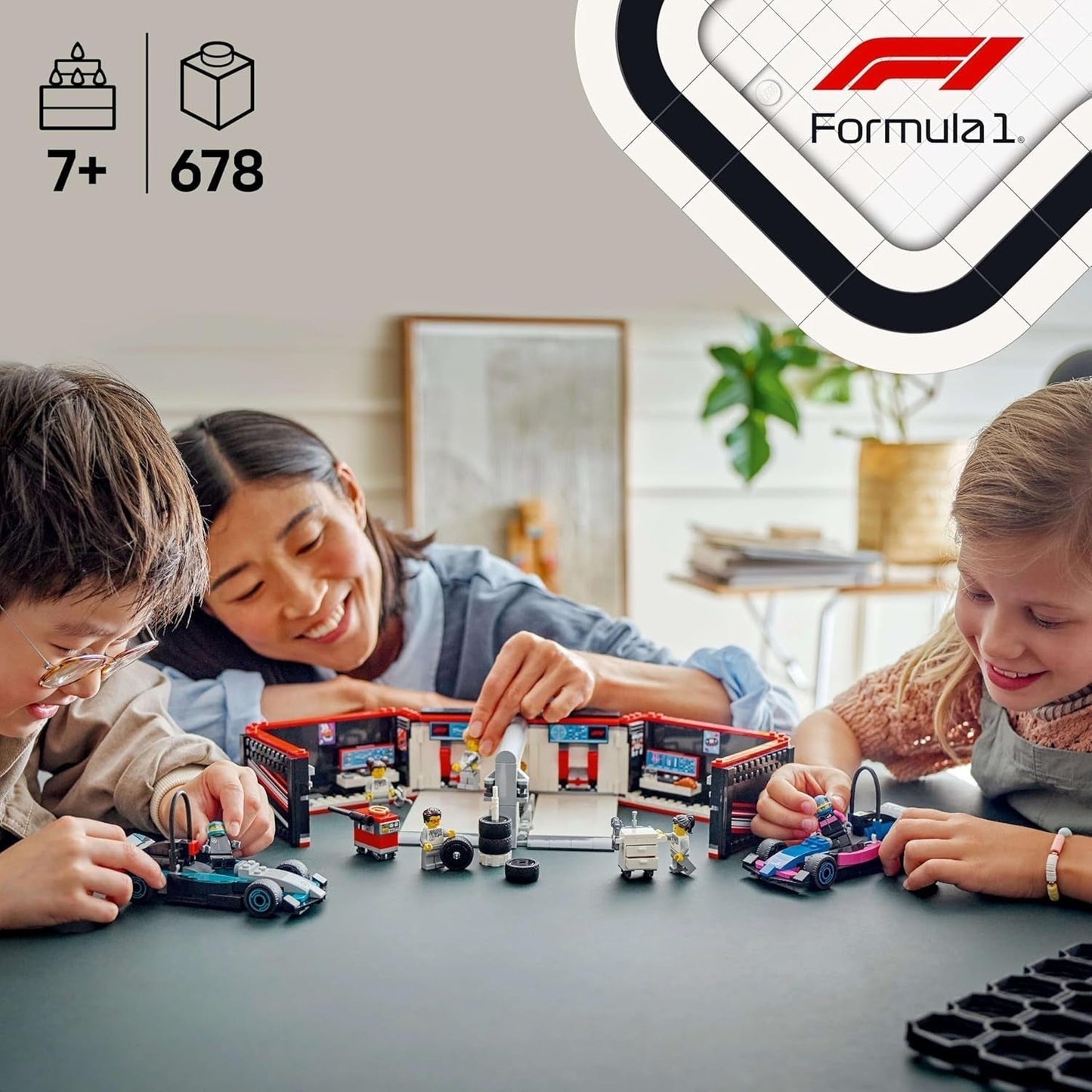 LEGO City Garaż F1 z samochodami wyścigowymi Mercedes-Amg i Alpine - Samochód wyścigowy Formuły 1 z 2 kierowcami i 4 mechanicznymi minifigurkami - Prezent dla chłopców i dziewcząt w wieku 7+ oraz fanów 60444 Besuche den LEGO-Store Zestawy konstrukcyjne
