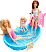 Lalka Barbie i akcesoria - basen ze zjeżdżalnią i akcesoriami do wielogodzinnej zabawy na słońcu, różowy kostium kąpielowy z tropikalnym wzorem, dla dzieci od 3 lat, HRJ74 Naty Shop Dollhouses
