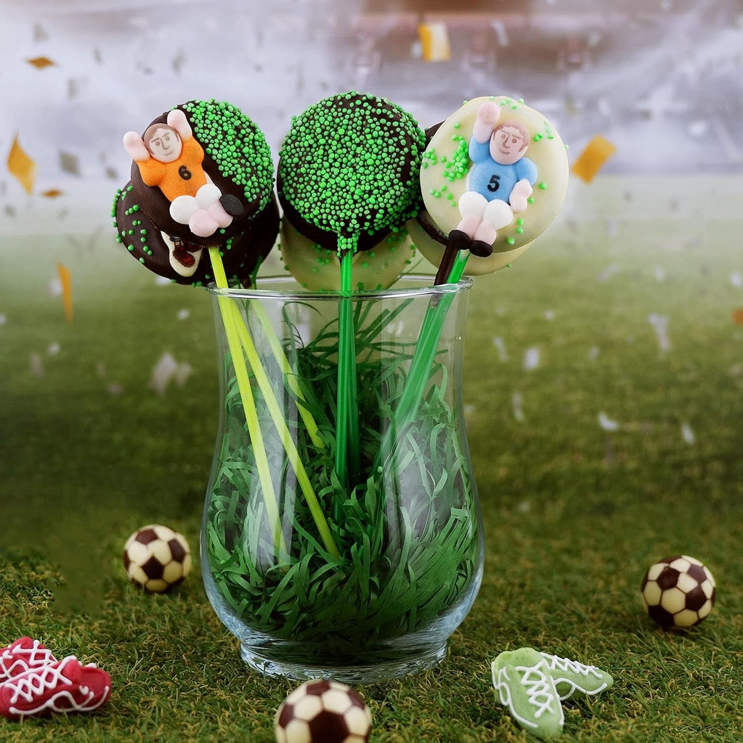 Günthart Backdecor 12 piłkarzyków i piłek nożnych Sugar, 21 gramów Sklep Naty