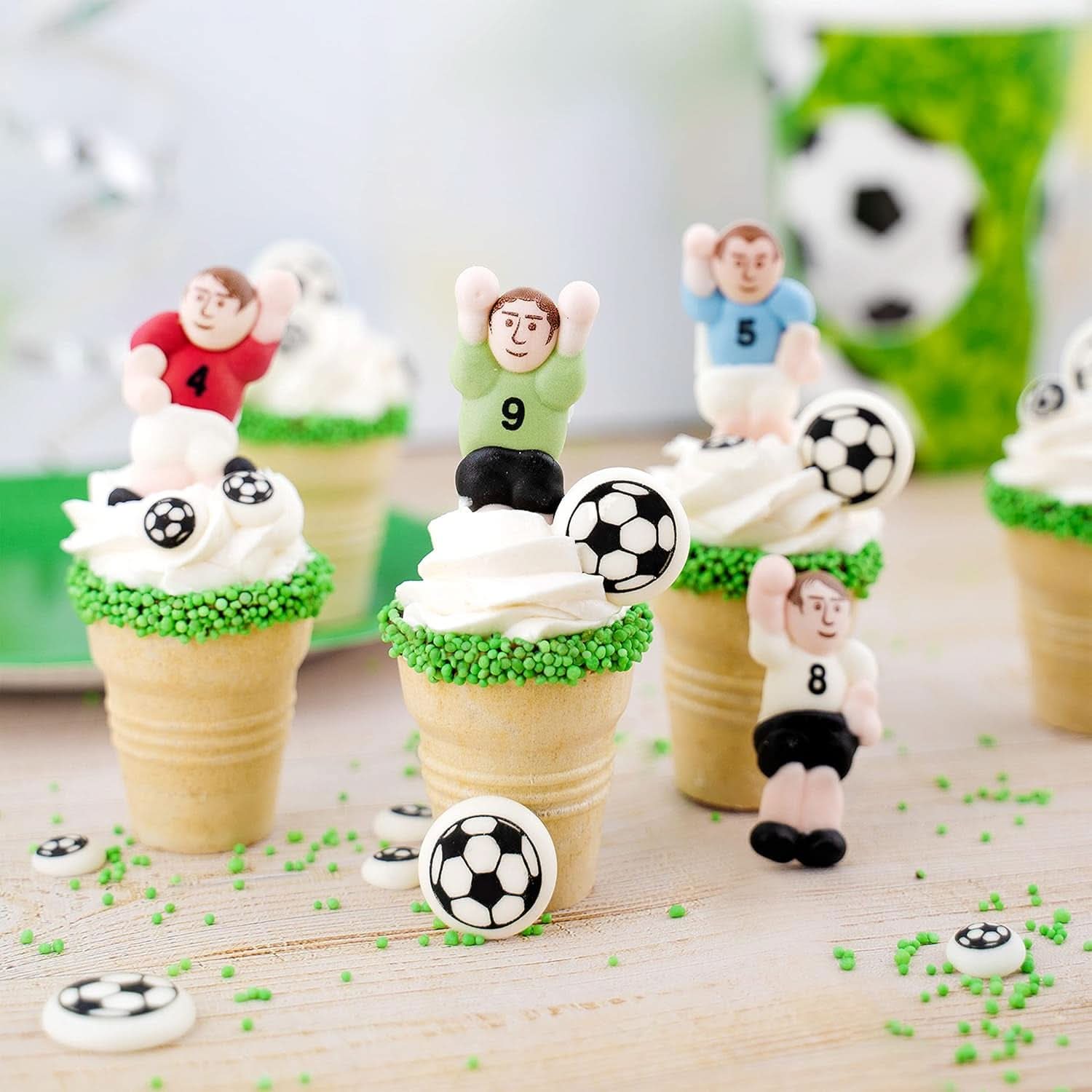 Günthart Backdecor 12 piłkarzyków i piłek nożnych Sugar, 21 gramów Sklep Naty