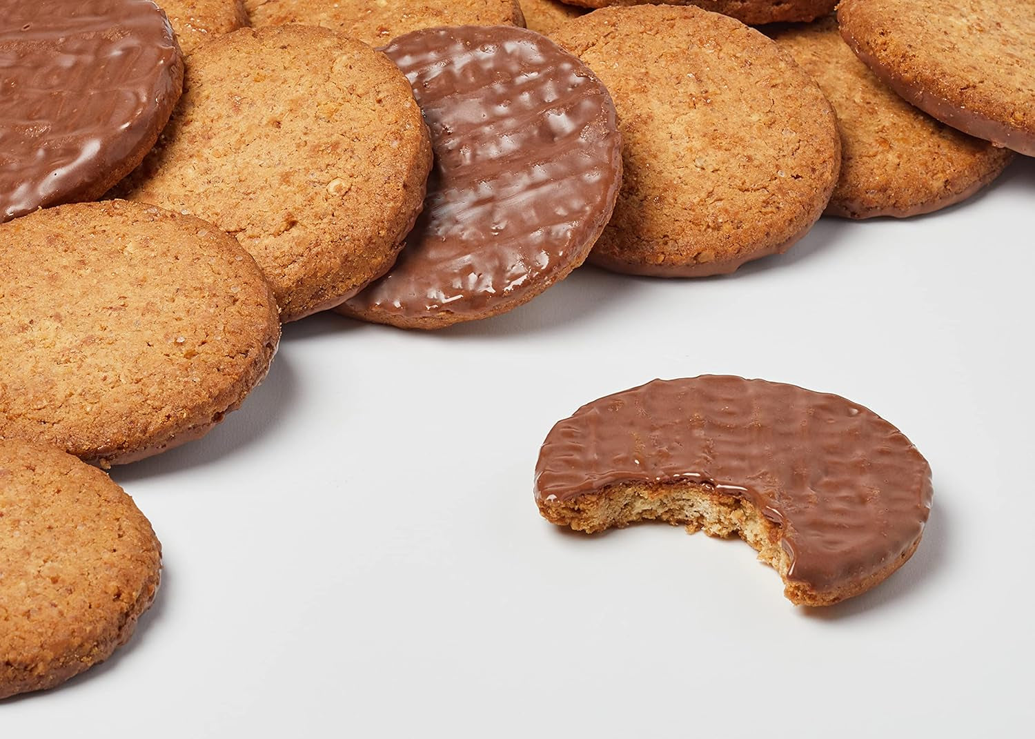 Brandt Hobbits Chocolate 265g Pack - Chrupiące pełnoziarniste czekoladowe ciasteczka owsiane - Chrupiące ciasto dla całej rodziny - w praktycznej bułce biszkoptowej