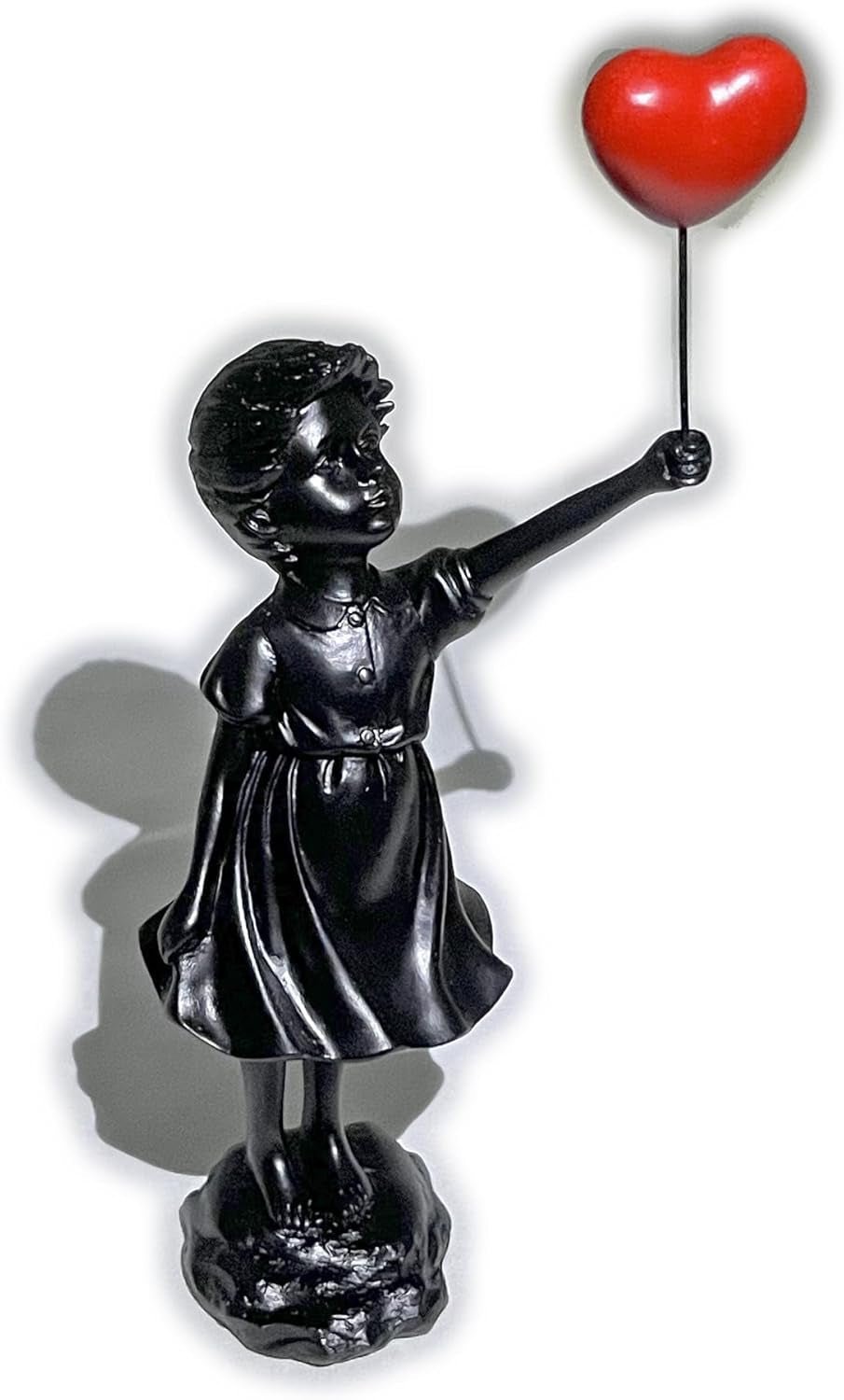 Urocza dziewczyna z balonu Rzeźba z żywicy Home Decor Statua Banksy Czerwone serce Dziewczyna Balon Rysunek Sztuka współczesna Rzeźba na blat Półka Wystrój Posągi i rzeźby Naty Shop