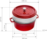 STAUB Gusseisen Bräter/Cocotte, Mit Dämpfeinsatz Aus Edelstahl, Rund 26 Cm, 5,2 L, Aromaregen Funktion Für Optimale Befeuchtung, Für Alle Herdarten Inkl. Indukcja i Backofen, Kirschrot, Rot Formy i blachy do pieczenia Naty Shop