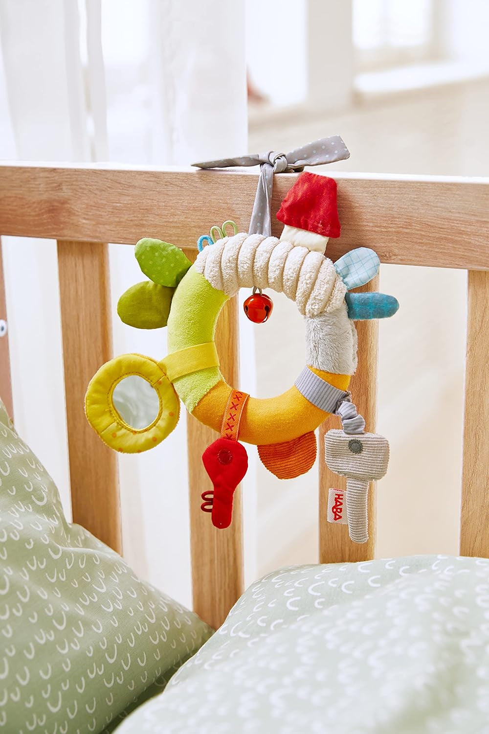 HABA 306453 - Figurka wisząca Pierwszy komplet kluczy, figurki ruchome i wiszące od 6 miesiąca Zabawki dla dzieci Naty Shop