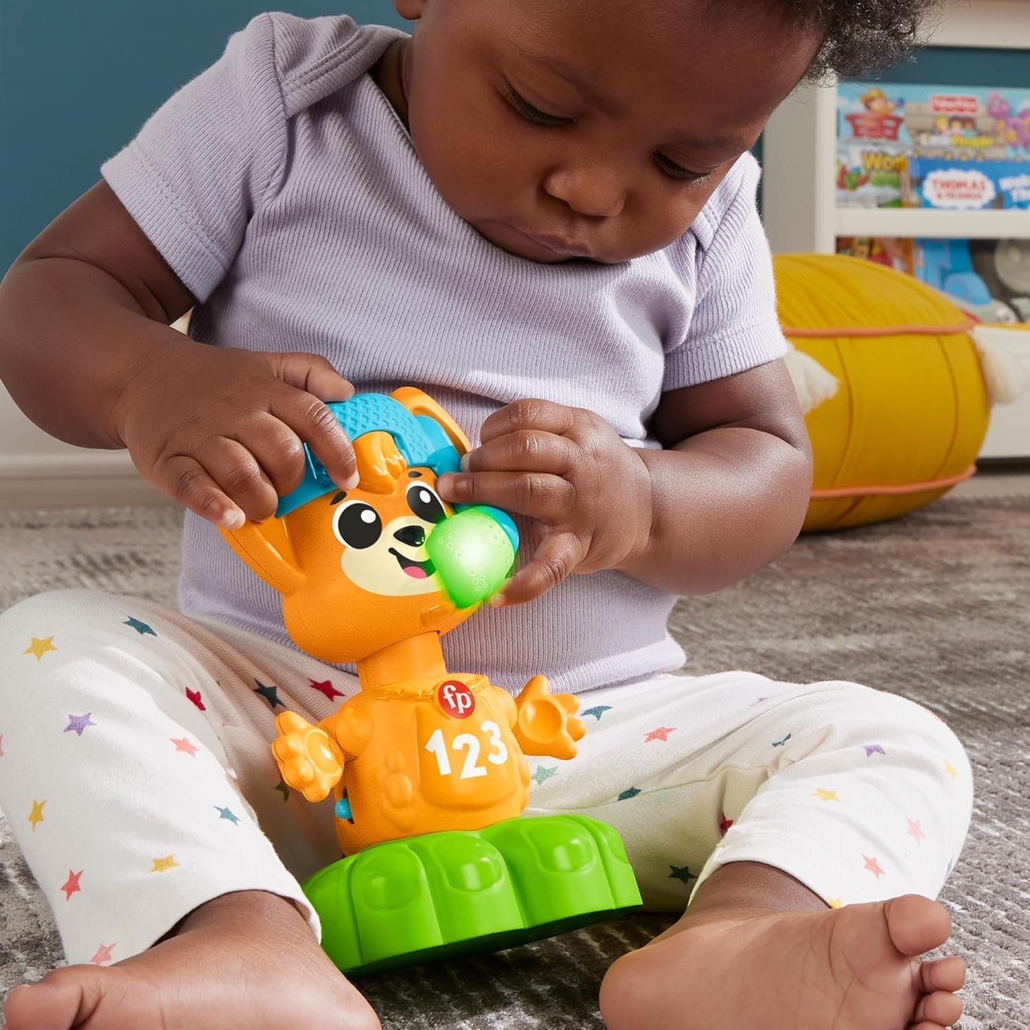 Opaska ze zwierzętami Fisher Price Lis Rino Ucz się przeciwieństw, Interaktywny lis do nauki poprzez ruch, Kolorowe światła, piosenki i dźwięki, Zabawka dla dziecka, 9+ miesięcy, HYL02 Zabawki dla niemowląt Naty Shop