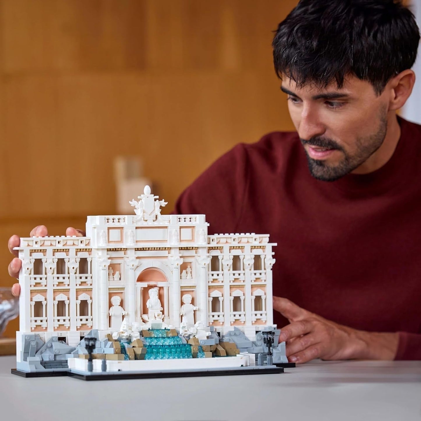 LEGO Architecture Fontanna di Trevi — model zabytku Rzymu z rzeźbami minifigurek — element kolekcji do biura i salonu — prezent dla dorosłych i miłośników architektury 21062 Zestawy do budowania Besuche den LEGO-Store
