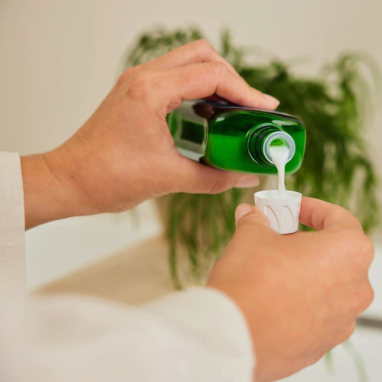 WELEDA BIO kąpiel zdrowotna z naturalnymi kosmetykami z prawdziwym olejkiem lawendowym na uspokojenie zmysłów i dobry sen, 200 ml Prysznic i kąpiel Naty Shop