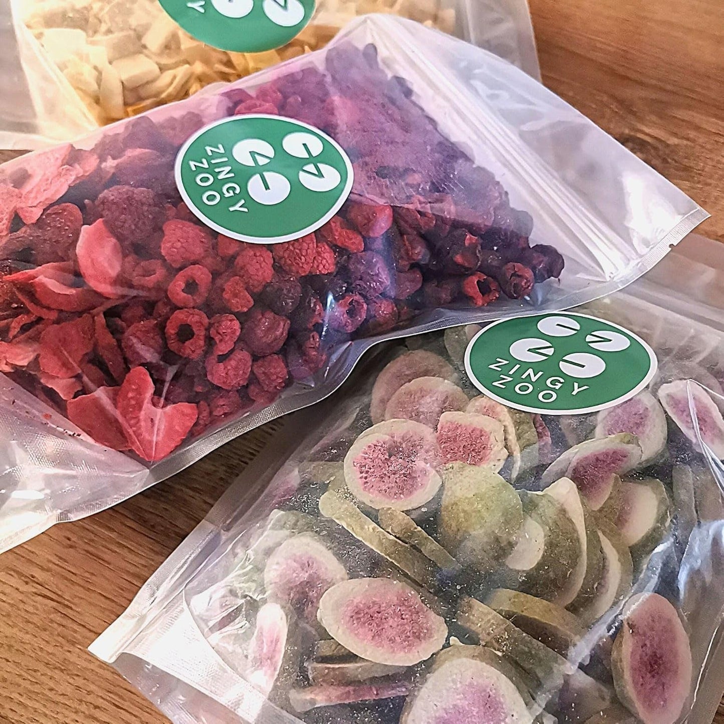Liofilizowane owoce suszone Mieszanka czerwonych owoców | XL 300g Liofilizowane Truskawki Maliny Wiśnie Mieszanka Suszonych Owoców | Owoce Liofilizowane Truskawka Malina Wiśnia | ZingyZoo Produkty odwodnione Naty Shop
