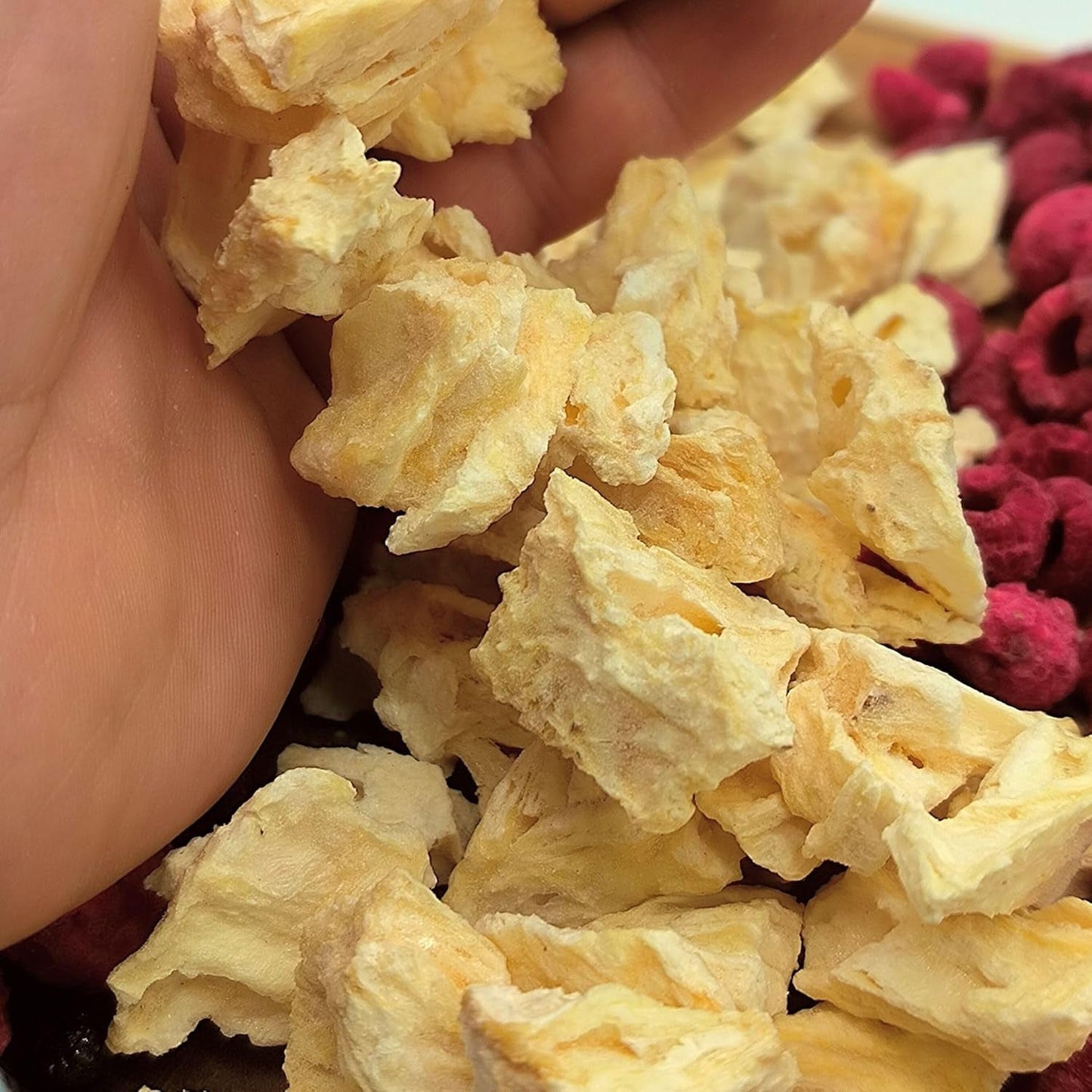 Owoce liofilizowane | Ananas 100% czysty Owoce liofilizowane Ananas liofilizowany | Owoce liofilizowane bez dodatku cukru | Chrupiący ananas liofilizowany - aromatyczny - pyszne ZingyZoo Produkty suszone Naty Shop