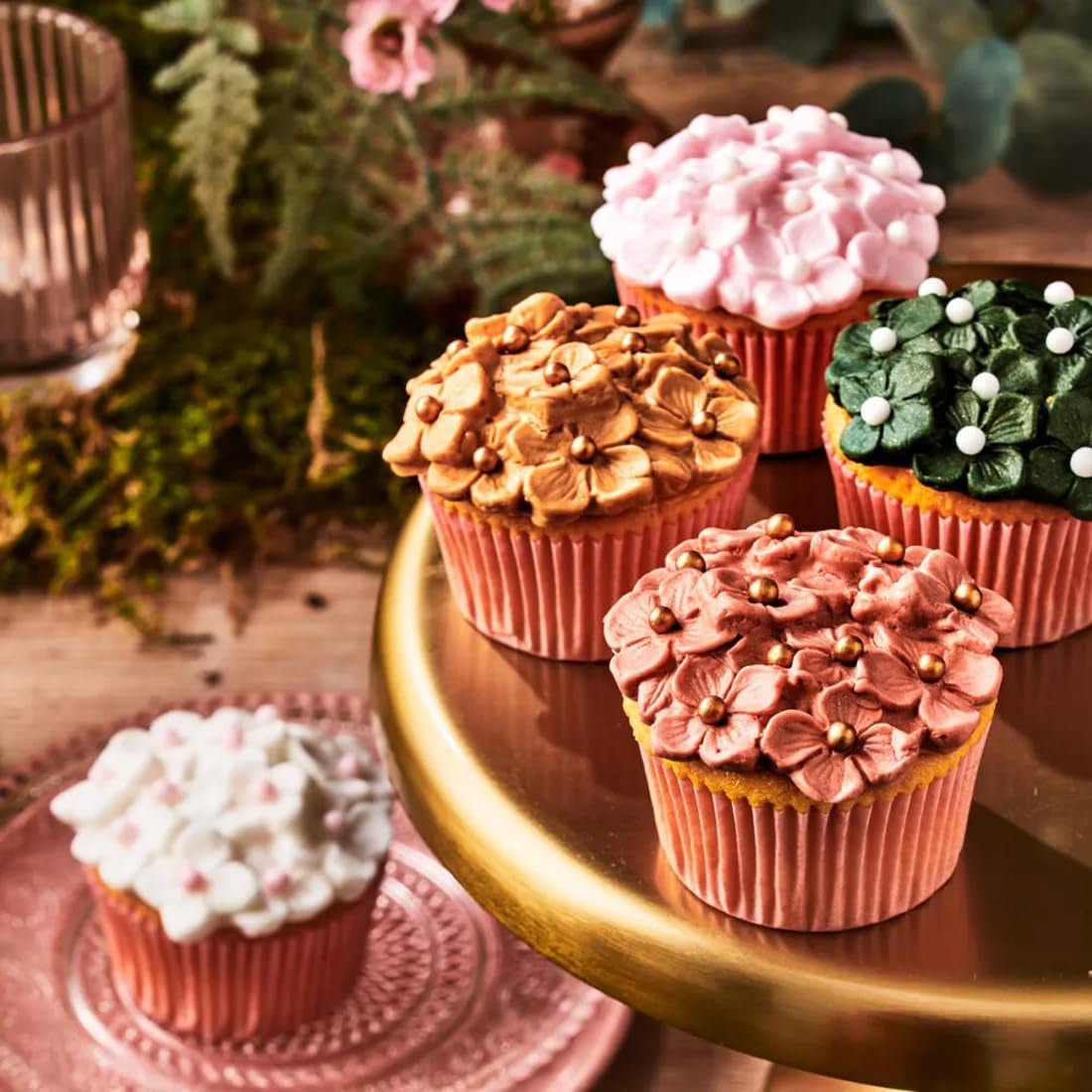 FunCakes Shimmering Rose Rolled Fondant: Łatwy w użyciu, gładki, elastyczny, miękki i giętki, idealny do dekoracji ciast, halal, koszerny i bezglutenowy. 250 g pasty cukrowej Naty Shop