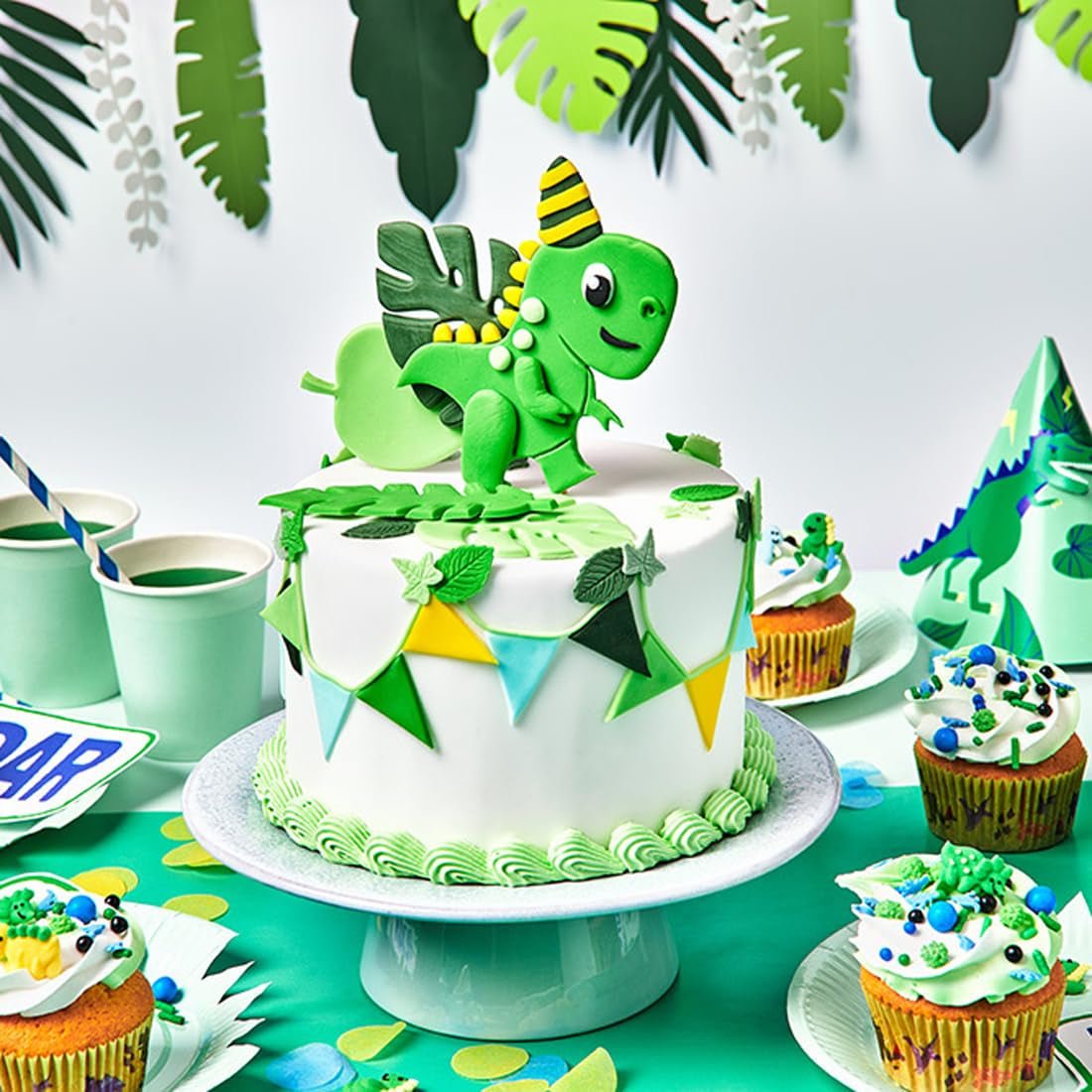 Fondant w rolce FunCakes Forest Green: Łatwy w użyciu, gładki, elastyczny, miękki i giętki, idealny do dekorowania ciast, halal, koszerny i bezglutenowy, 250g Naty Shop Sugarpaste
