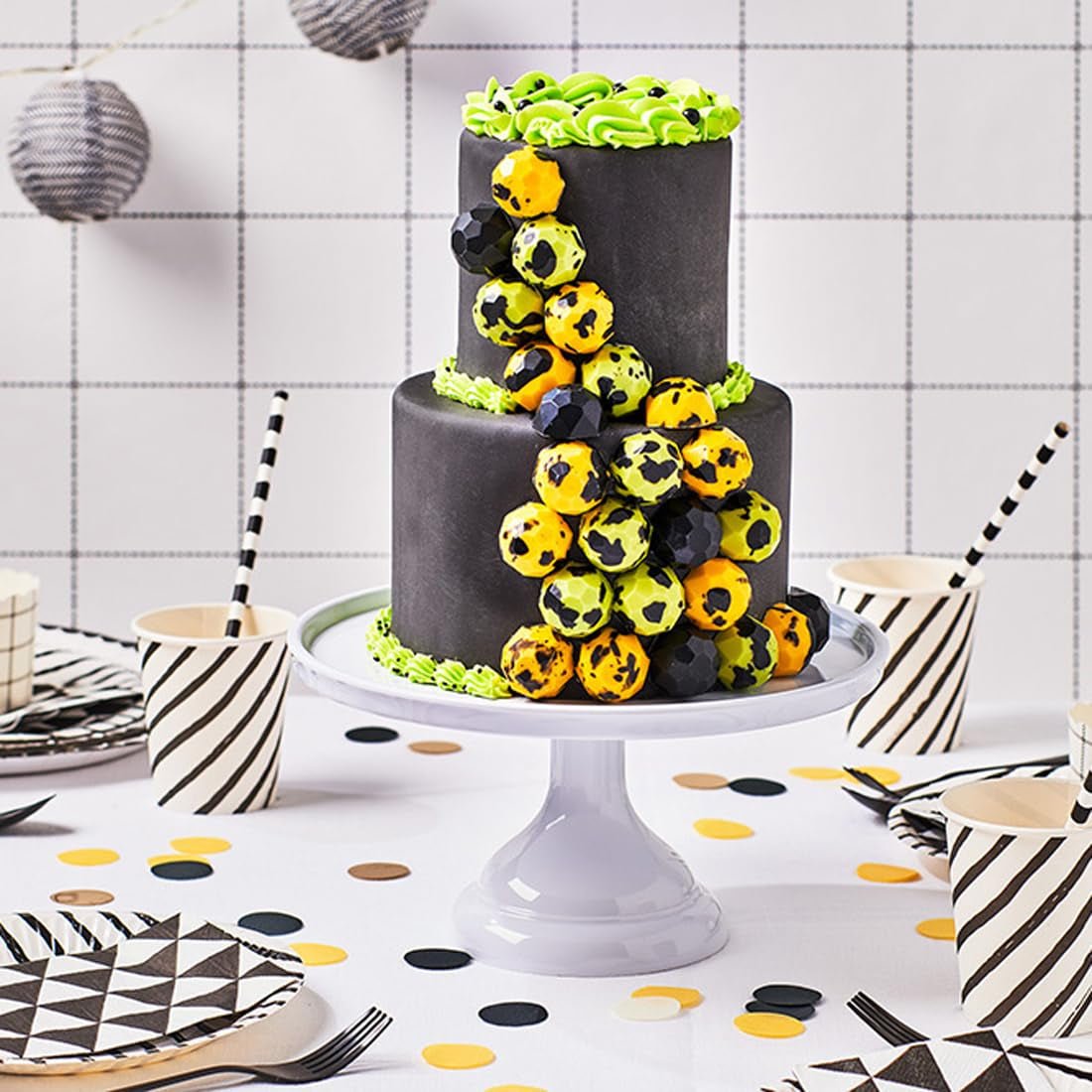 FunCakes Raven Black Rolled Fondant: Łatwy w użyciu, gładki, elastyczny, miękki i giętki, idealny do dekorowania ciast, halal, koszerny i bezglutenowy. 1 kg (opakowanie 2 szt.) Pasta cukrowa Naty Shop