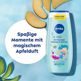Żel pod prysznic, szampon i odżywka NIVEA KIDS 3w1, pielęgnacja i oczyszczanie dla dzieci o magicznym zapachu jabłka, wyjątkowo łagodna pielęgnacja włosów i skóry dzieci, niezawierająca mydła (250 ml) Dzieci - Kąpiel i Pielęgnacja Naty Shop