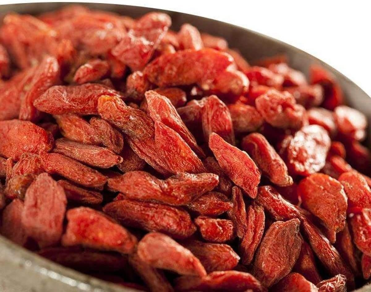 Jagody Goji - 1 kg suszonych i niesiarkowanych jagód goji z jednego z najlepiej rosnących regionów świata, Ningxia China Produkty suszone Naty Shop