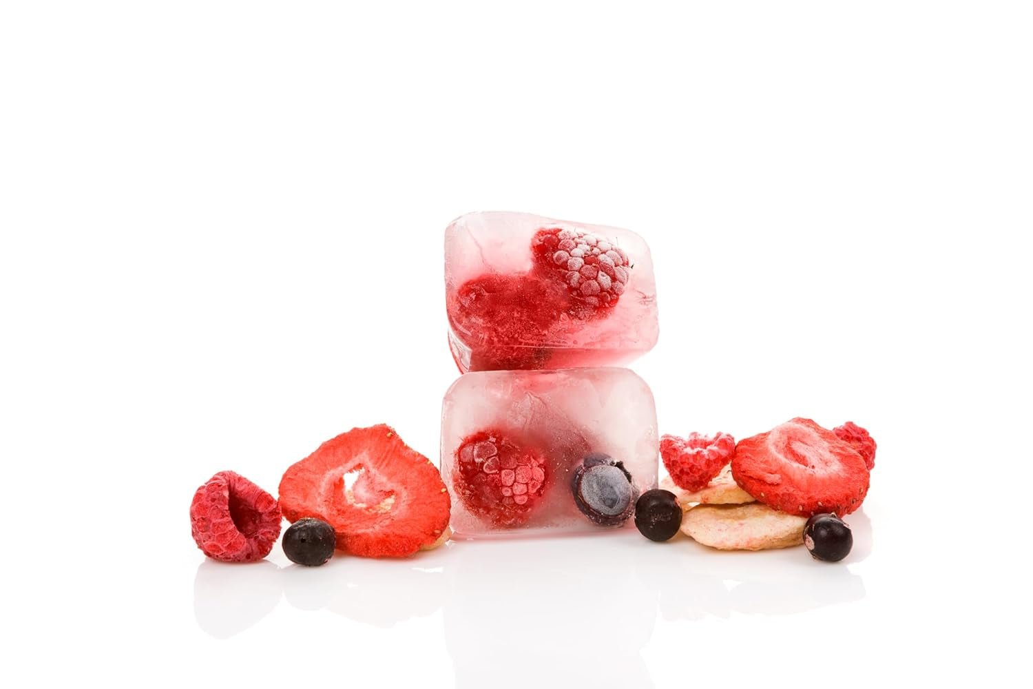 Mynatura Kolorowa mieszanka jagód liofilizowanych I Mieszanka owocowa I Maliny I Czarna porzeczka I Truskawki I Przekąski owocowe I Wegańskie I 350g Produkty suszone Naty Shop
