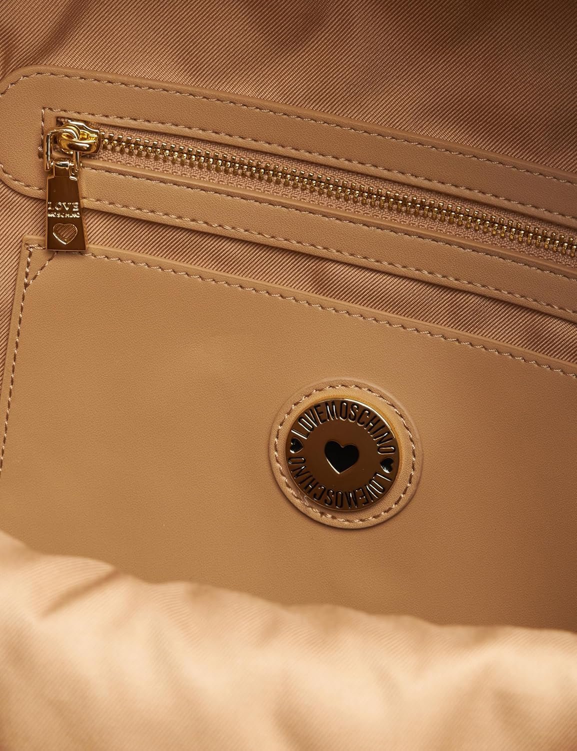 Plecak damski Love Moschino w kolorze różowym. Torby damskie Naty Shop