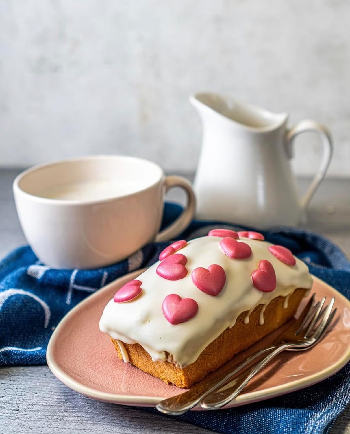 RUF Cake Glaze Bourbon Vanilla, 100g w torebce, można używać w kuchence mikrofalowej, do polewania i dekorowania ciastek, muffinów i ciast, bezglutenowa pasta cukrowa Naty Shop