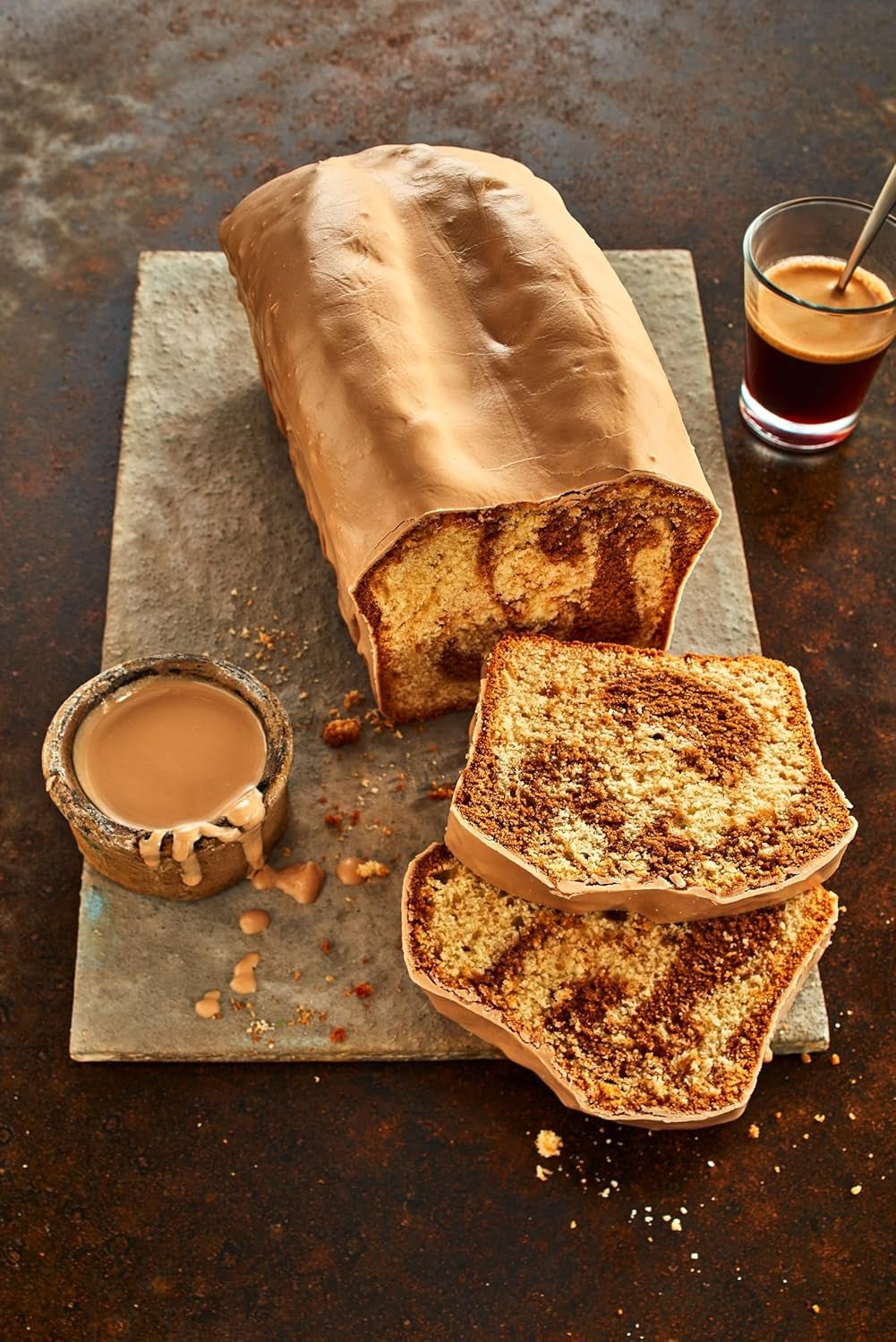 RUF Cake Glaze Orzech Laskowy, 100g w torebce, można używać w kuchence mikrofalowej, do polewania ciast z orzechami, pralinami i kremem, bezglutenowy (opakowanie 4 szt.) Naty Shop Pasta cukrowa